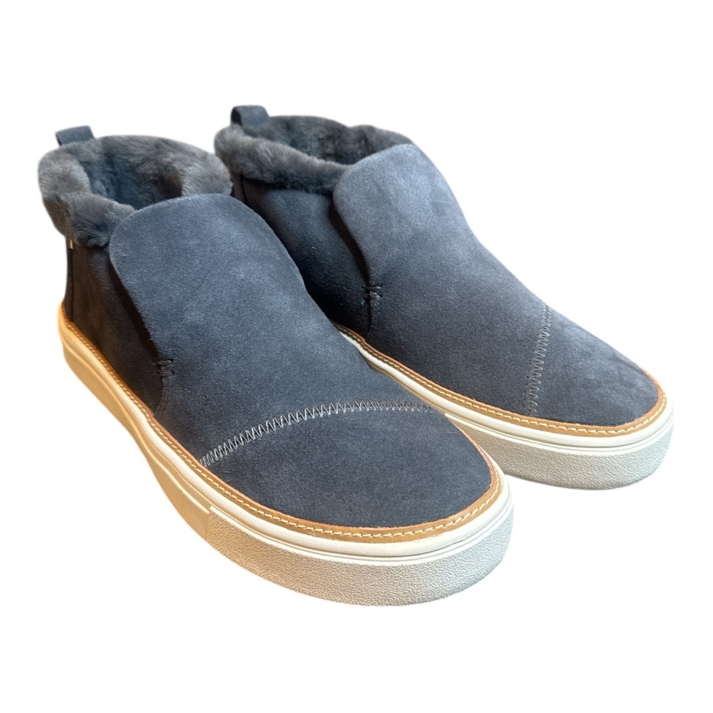 Tom’s Women’s Paxton Slip On Chukka Grey Suede Fur Lined Water Resistant Size 7
